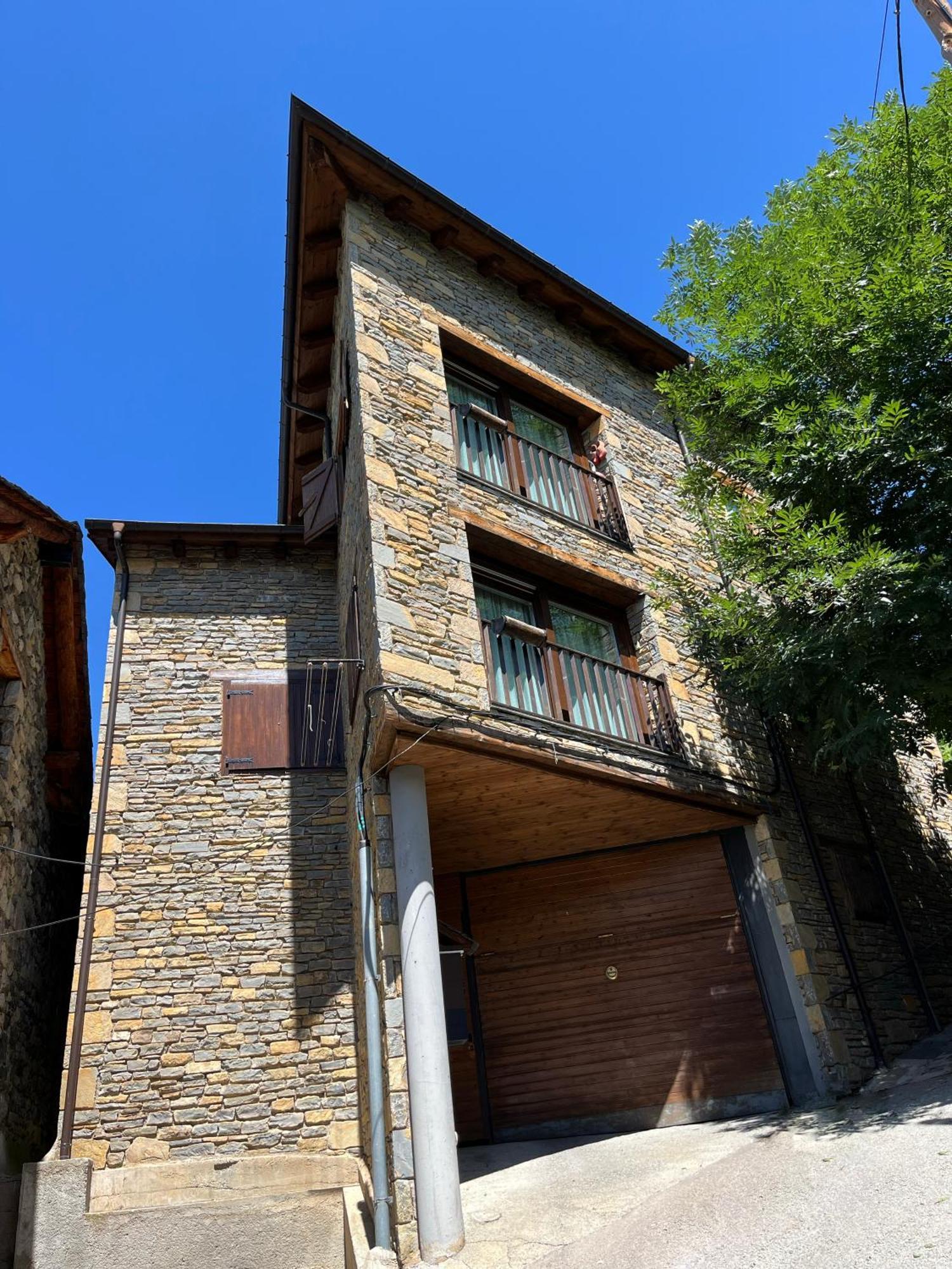 Centro Tahull Y Parking Gratis, El Rinconcito Rural Taull